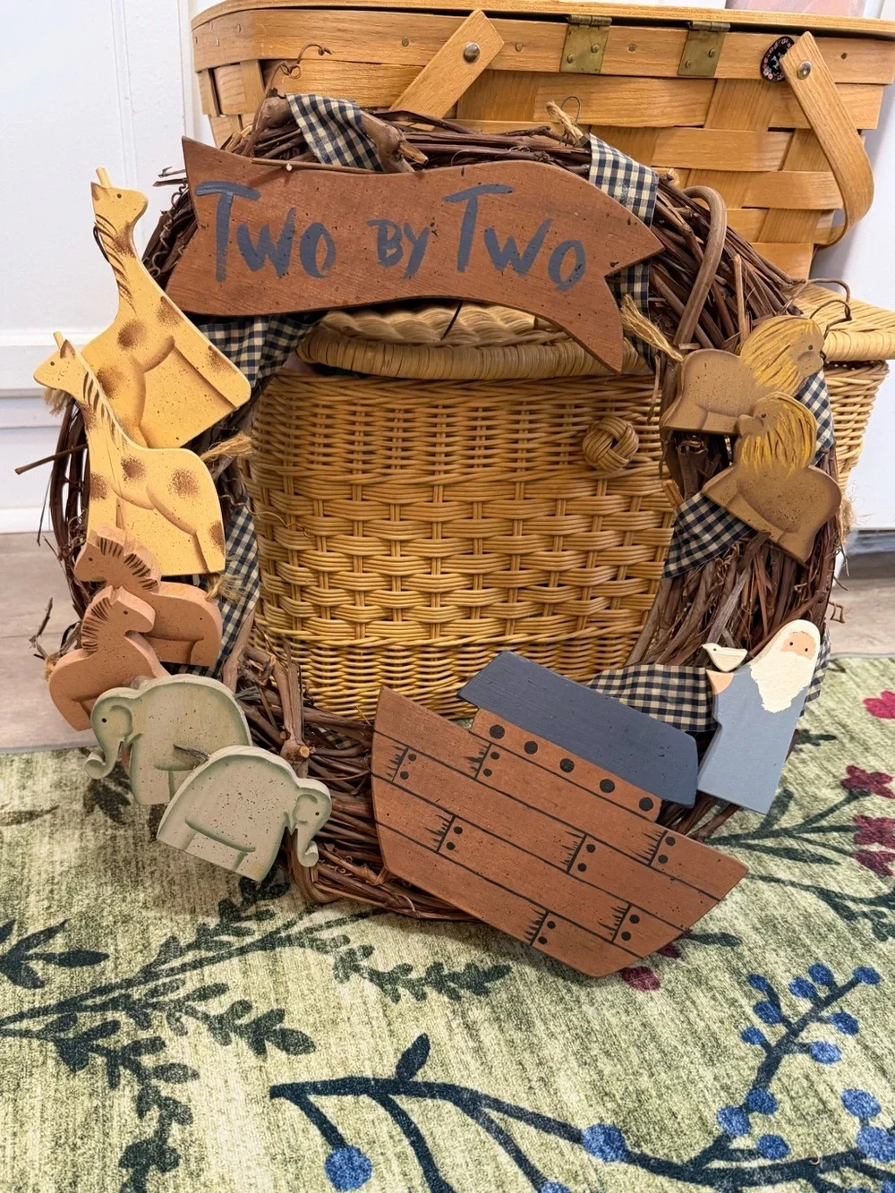 Vintage Noah’s Ark Nursery Wreath Handmade Wooden 3D Christianity Noah’s Ark